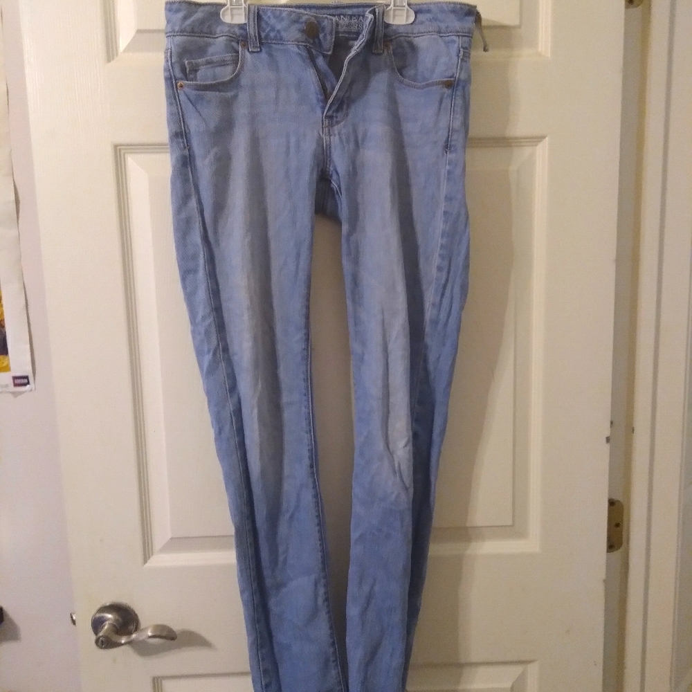 Light denim skinny jeans